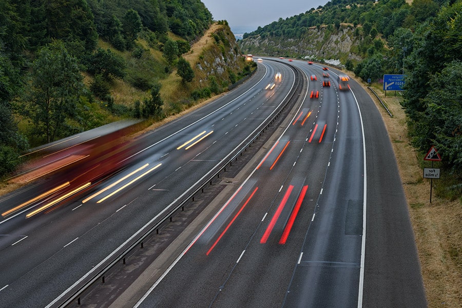 schwetzler-newsblog-fahren-standstreifen